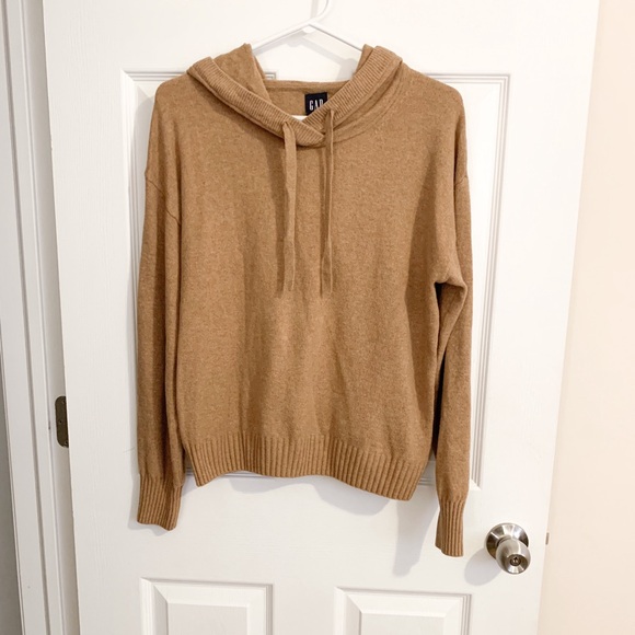 Gap sweater with attached hood - size S - Picture 1 of 4